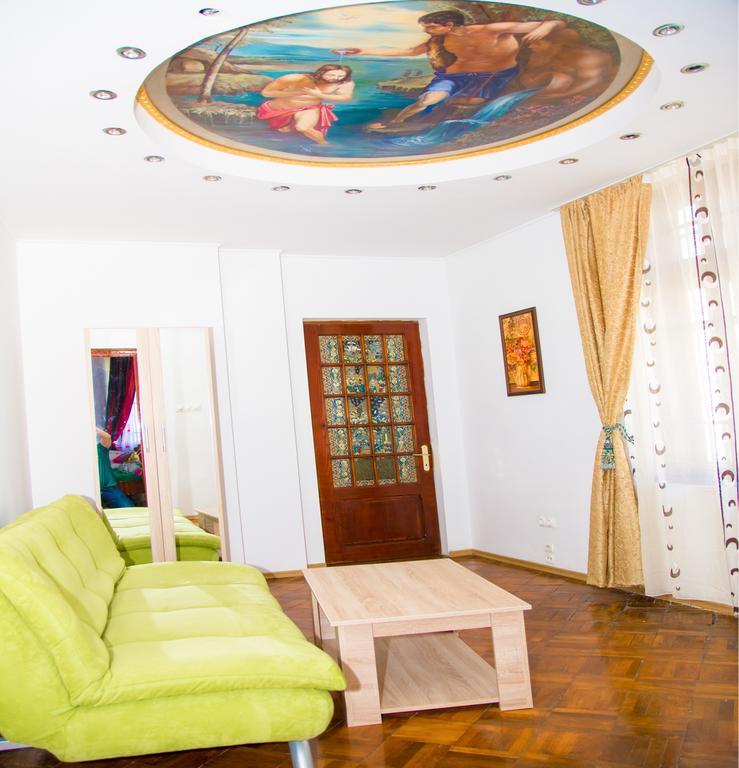 Apartment Faryna Bucarest Extérieur photo
