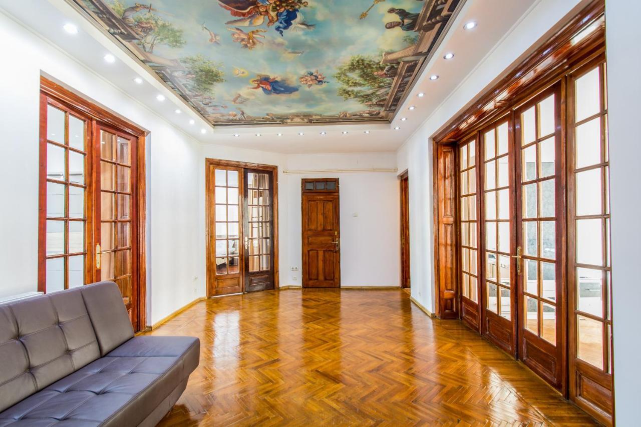 Apartment Faryna Bucarest Extérieur photo