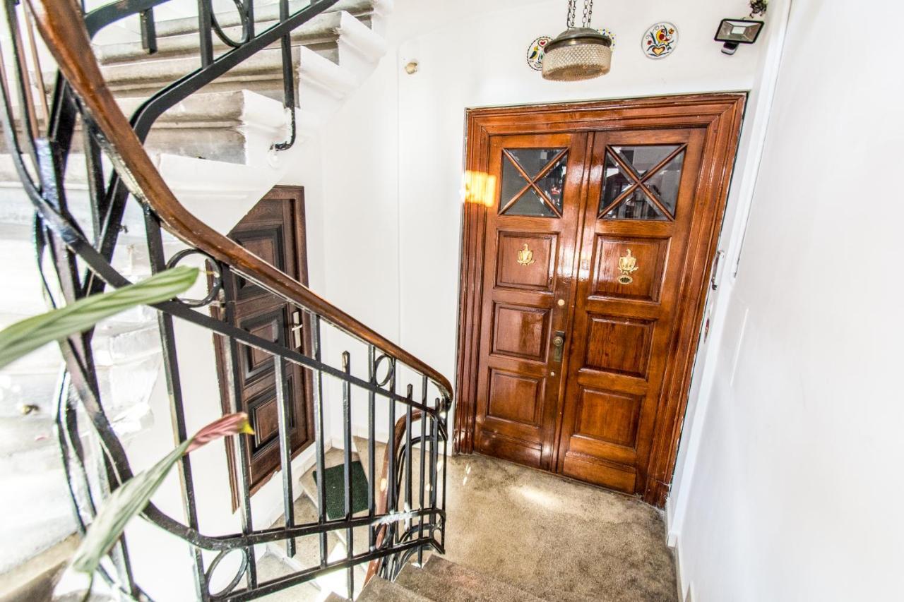Apartment Faryna Bucarest Extérieur photo
